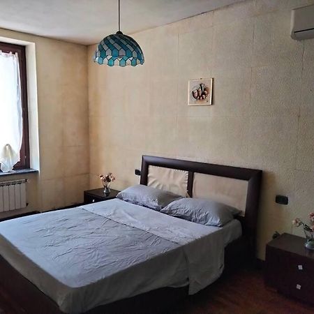 Appartamento In Cascina Lombarda Caselle Lurani Kültér fotó